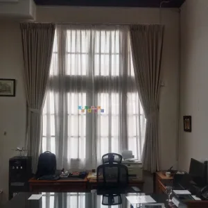 Proyek Pemasangan Gorden Di Kantor Pusat Universitas Gadjah Mada, Yogyakarta