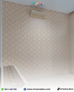 Pemasangan Wallpaper di Perum Chofa Surabaya oleh Nirwana Deco Surabaya