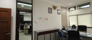 Pemasangan WPC dan Wallpaper Di BRI Corporate, Sleman