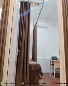 Pemasangan Gordyn Klinik Kecantikan di Surabaya oleh Nirwana Deco Surabaya