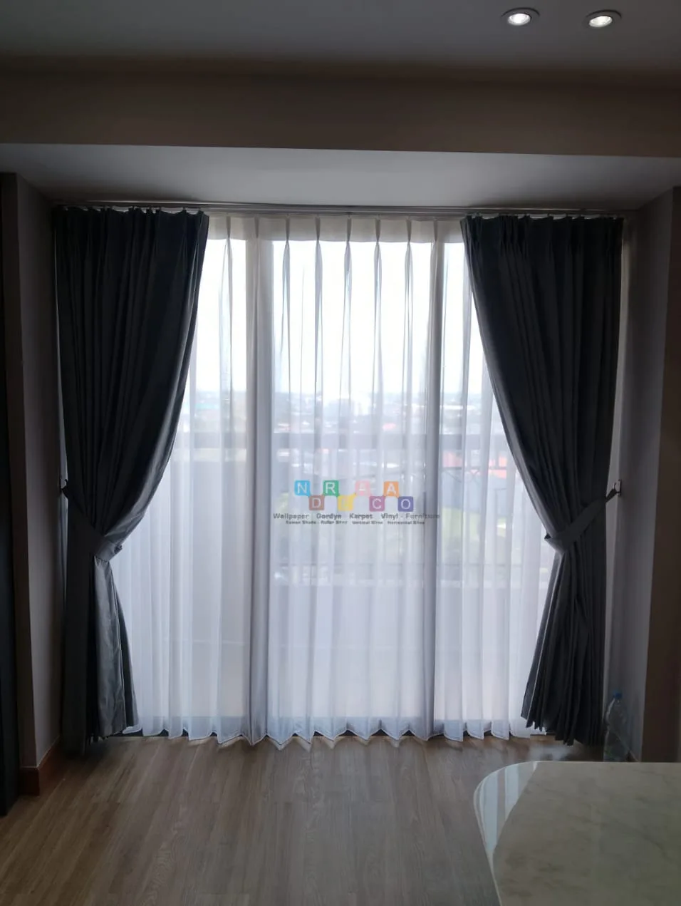 Proyek Pemasangan Gorden Di Apartement Waterplace, Surabaya