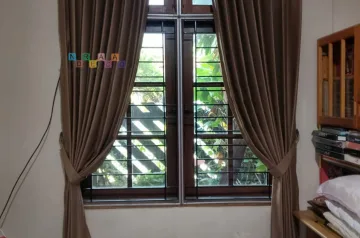 Proyek Pemasangan Gorden Di Darmo Permai Utara, Surabaya