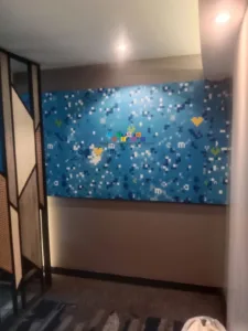Pemasangan Wallcustom Di Novotel Malioboro, Yogyakarta