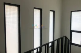 Proyek Pemasangan Sticker Sandbast Di Griya Kuantan Godean, Sleman