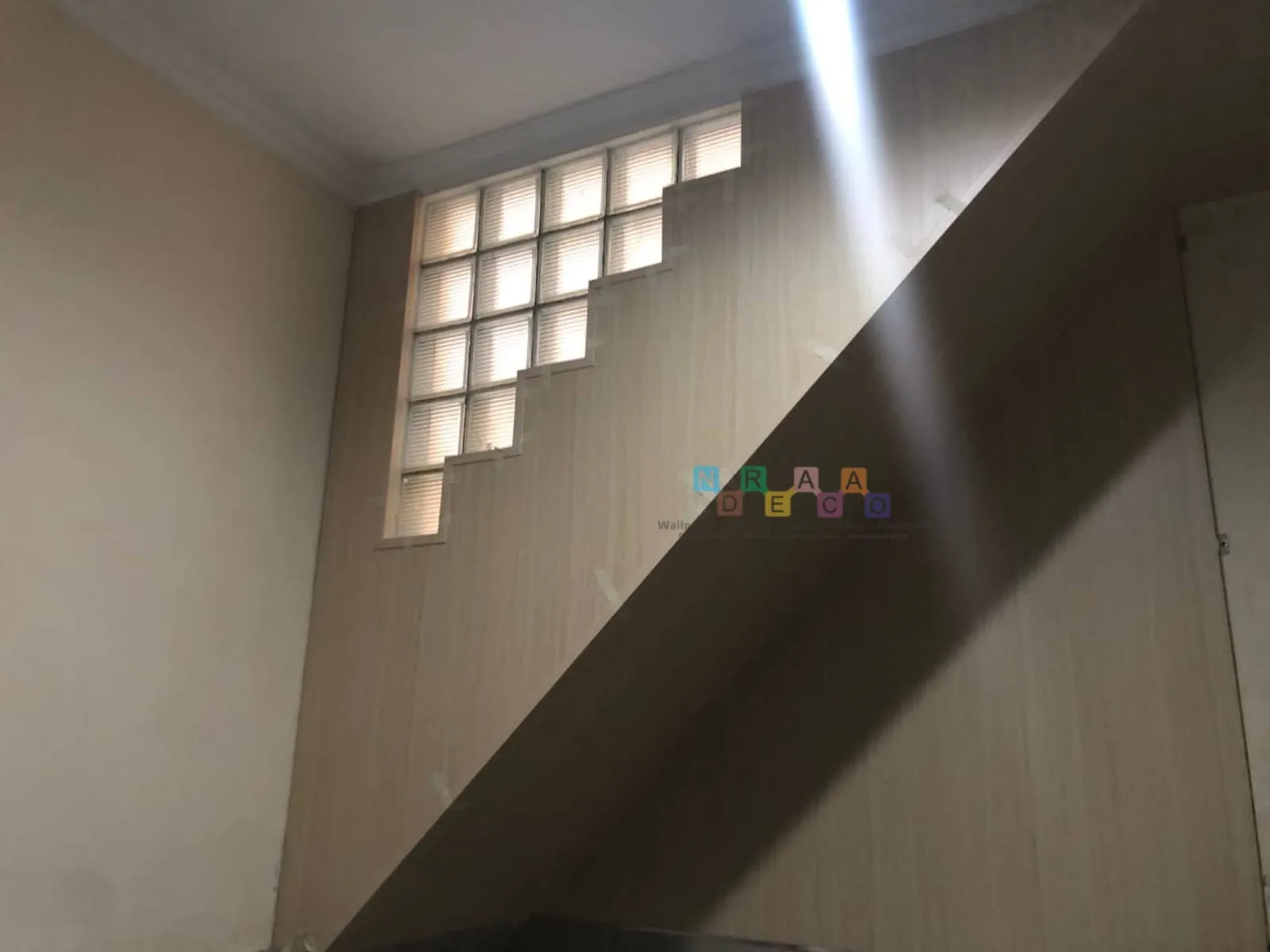 Proyek Pemasangan Wallboard Di Jalan Dandang Gula, Sinduadi, Sleman